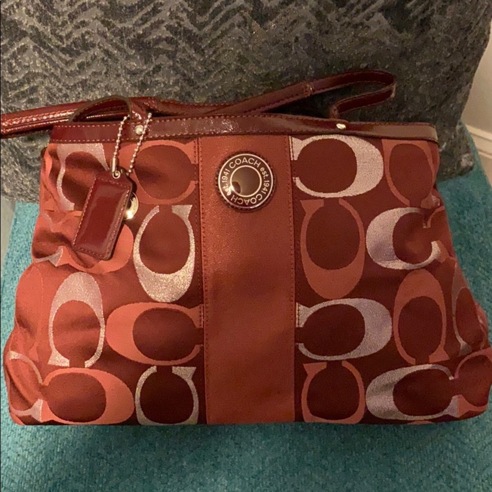 Vintage style Coach shoulder bag